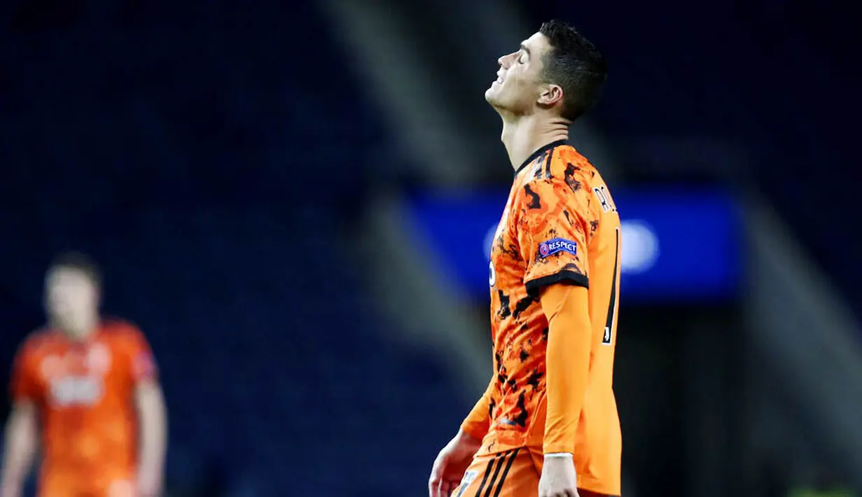 Total dari 7 kali menghadapi Porto di sepanjang kariernya, Cristiano Ronaldo hanya mampu mencetak satu gol dengan meraih 1 kemenangan dan 4 kali menderita kekalahan. (AP Photo/Luis Vieira)