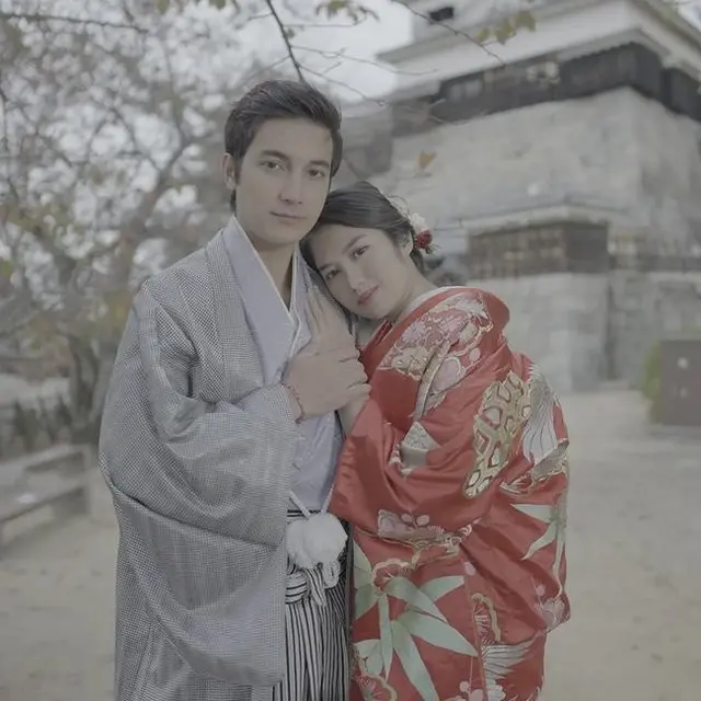 Adu Akting di Sinetron Baru, Ini 6 Potret Ochi Rosdiana dan Junior Robert Serasi Pakai Kimono