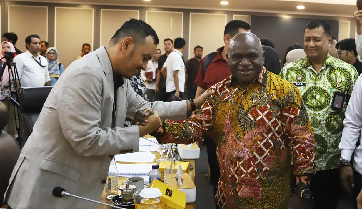 Rapat tersebut membahas rencana kerja Kementerian Hak Asasi Manusia. (merdeka.com/Arie Basuki)