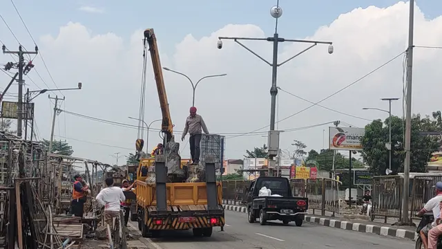 Waspada Mudik Lewat Pantura Cirebon, Banyak PJU Belum Terpasang dan Menyala