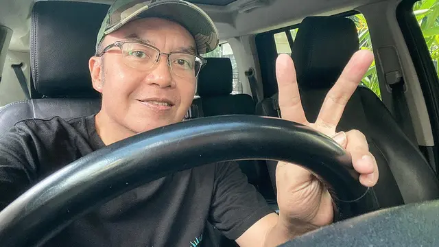 7 Potret Ari Lasso Pakai Topi Sejak Rambutnya Plontos Ini Makin Gaya