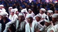 Sekitar 2.000 warga Suku Baduy Dalam dan Luar menggelar proses adat Seba sejak 28 April hingga 30 April 2017. (Liputan6.com/Yandhi Deslatama)