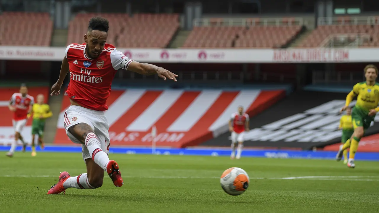 FOTO: Arsenal Bantai Norwich City 4-0, Aubameyang Tampil Gemilang