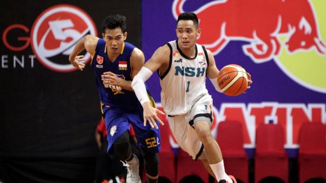 JNE Bandung Utama vs NSH Jakarta