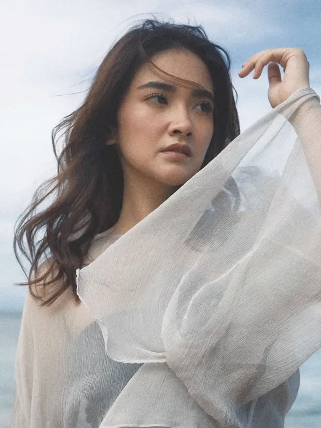 7 Pesona Nadya Arina, Pemeran Catherine di Sinetron Ikatan Cinta