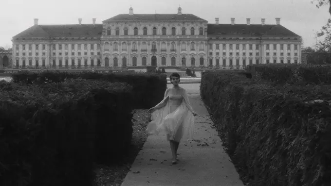 Chanel bermitra dengan Cinémathèque Française