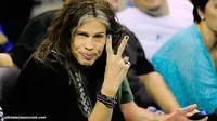 Steven Tyler Segera Menjalani Operasi Lutut