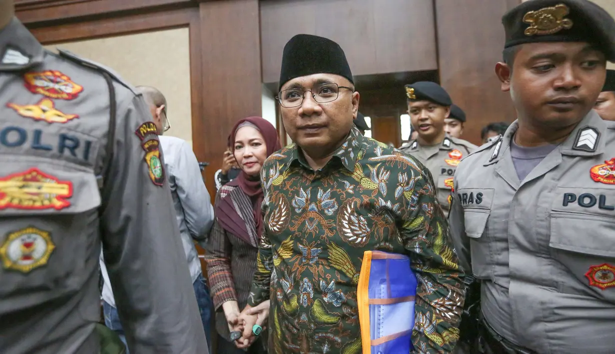Terdakwa kasus dugaan korupsi kuota haji periode 2023-2024 Yaqut Cholil Qoumas bersiap mengikuti sidang di Pengadilan Tipikor, Jakarta, Selasa, 11 Agustus 2026. (KLY/Arie Basuki)