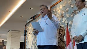 Menteri Koordinator Bidang Perekonomian, Airlangga Hartarto dalam konferensi pers di Wisma Danantara, Jumat (30/1/2026). (Liputan6.com/Tian)