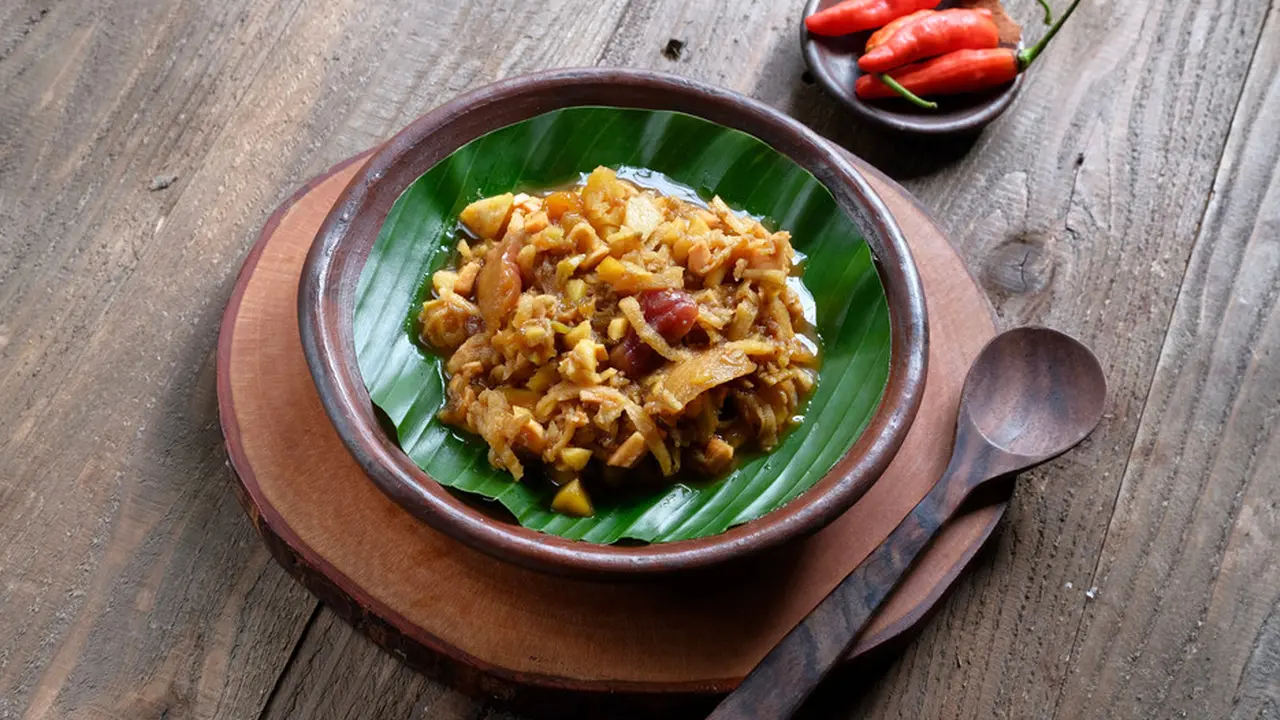 rujak bebeg bebek tumbuk