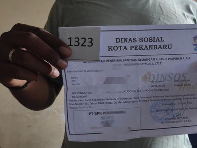 Dibagikan Lewat Bank Bantuan Sosial Warga Terdampak Covid 19 Di Pekanbaru Kena Sunat Regional Liputan6 Com