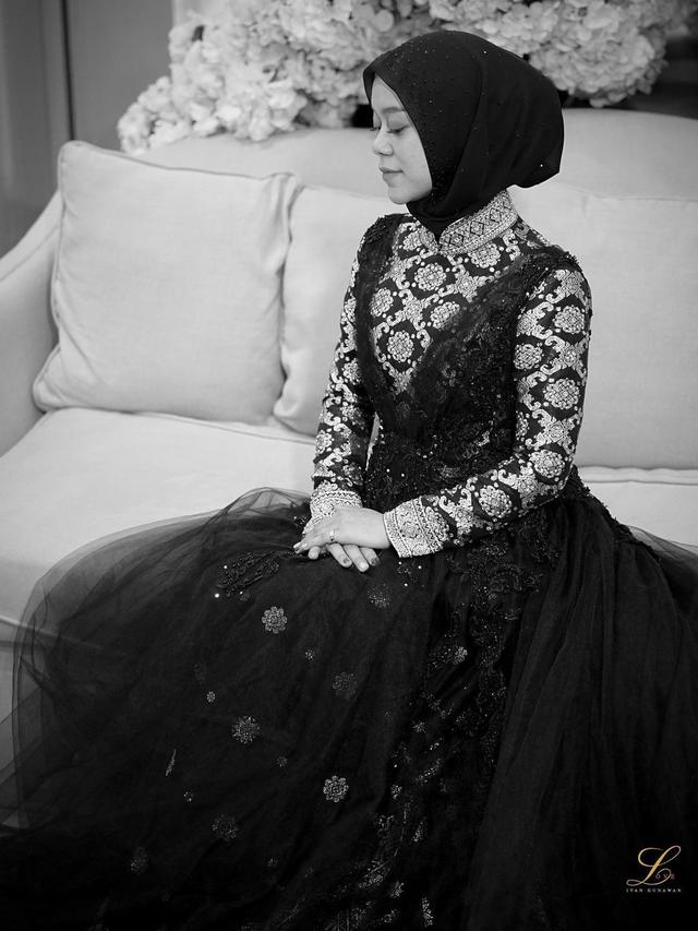 7 Detail Gaun Lesty Kejora di Acara Menuju Cinta Abadi, Dirancang Ivan Gunawan 3 Hari