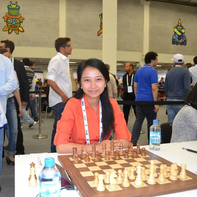 6 Potret Irene Sukandar, Grand Master Wanita Catur Indonesia