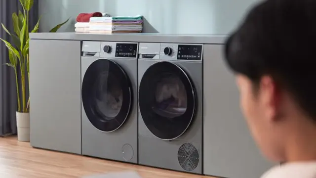 Mesin Cuci Front-Loading dengan Fitur Canggih. dok. Hitachi