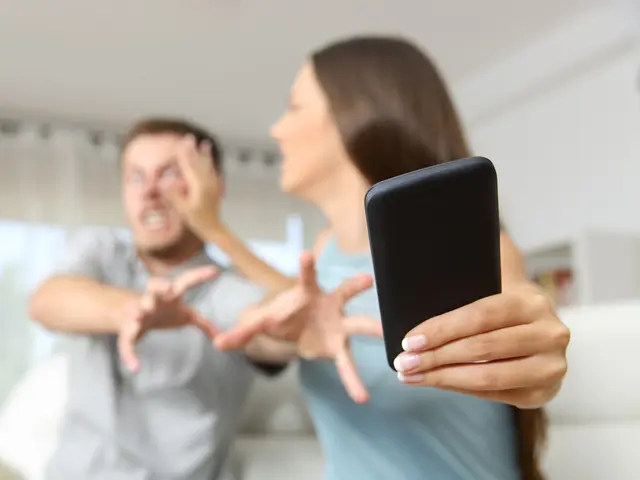 Poll Kalau Pacar Selingkuh Enaknya Diapain Ya Lifestyle Fimela Com