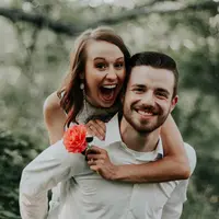 Simak apa saja kecocokan zodiak gemini dan aquarius dalam hubungan asmara. (Foto: Unsplash.com/Carly Rae Hobbins).