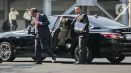 Presiden Joko Widodo beserta ibu negara Irina  menyambut para pemimpin negara ASEAN. (Liputan6.com/Faizal Fanani)