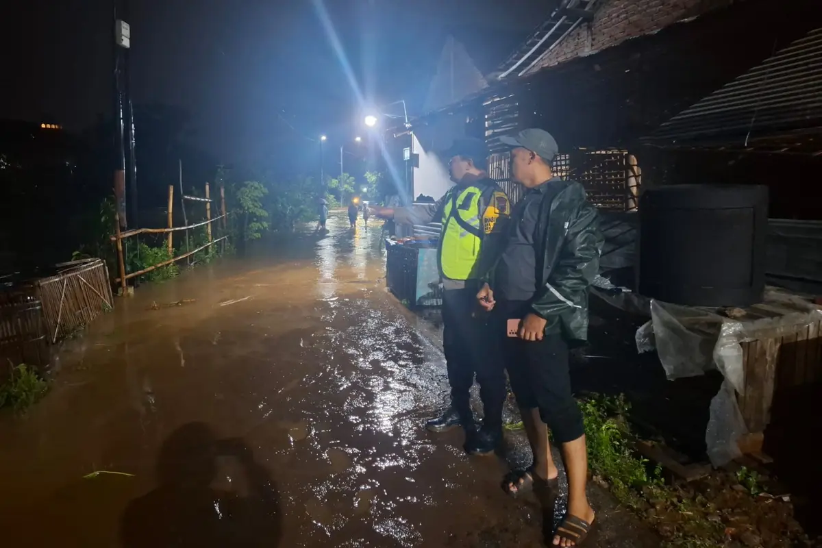 Banjir di Kota Kudus. (Liputan6.com/Arief Pramono)