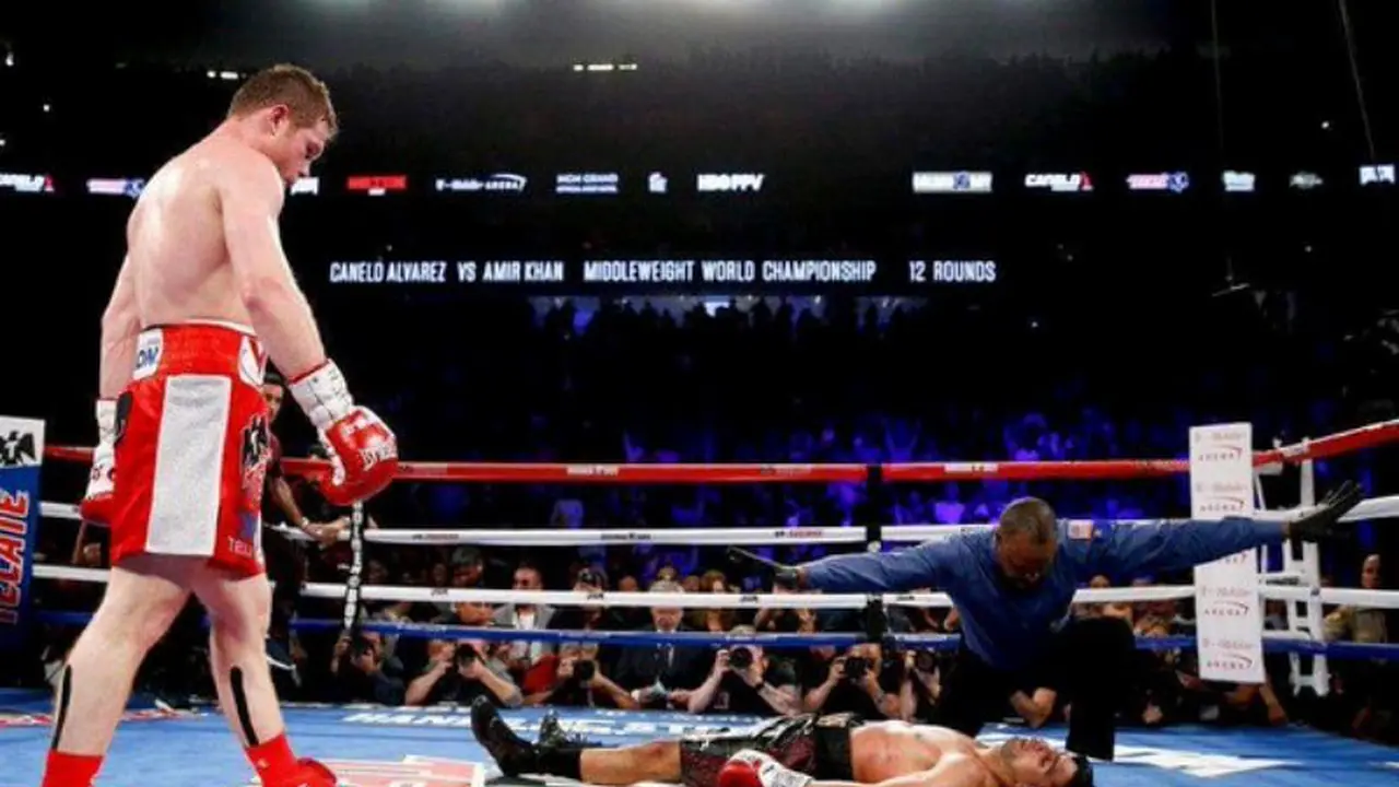 Canelo Alvarez vs Amir Khan