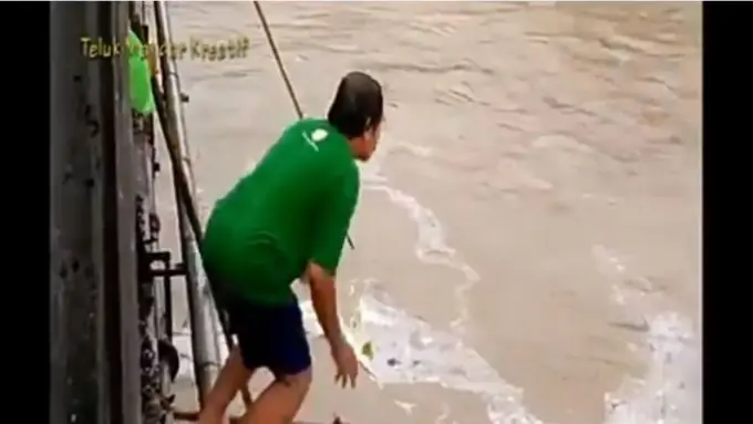 [Bintang] Video Ini Bikin Netizen Kesal Sama Pemerintah, Padahal Isinya...