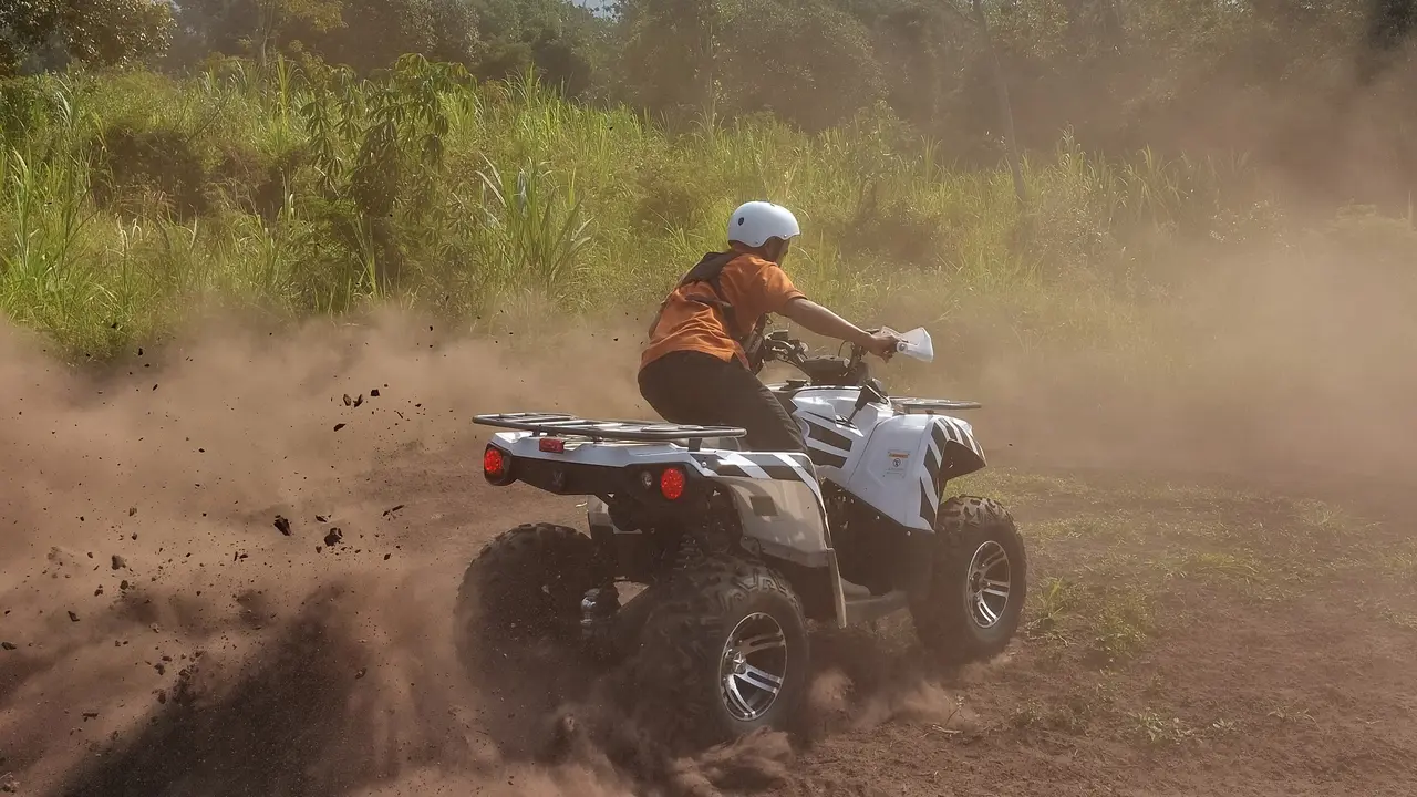 Taman Safari Prigen Hadirkan ATV Off-Road: Kombinasi Seru Petualangan dan Satwa Liar