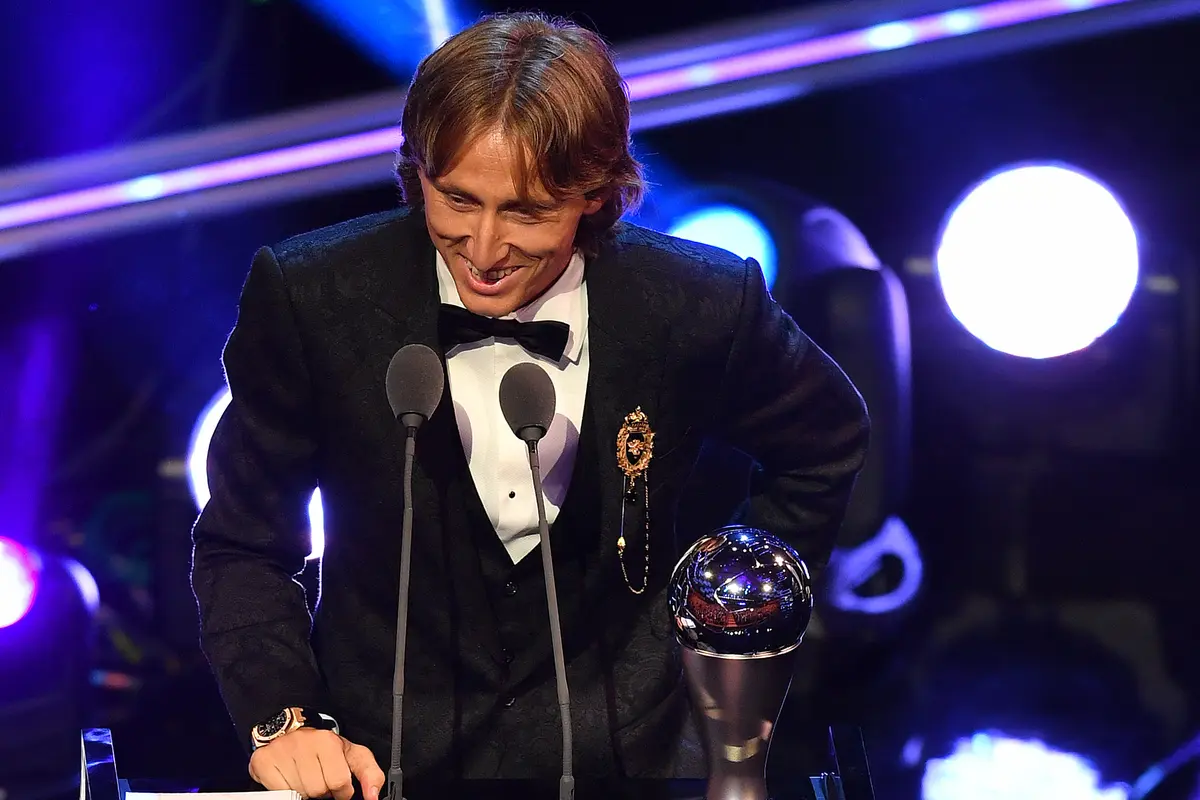 FOTO: Patahkan Dominasi Ronaldo dan Messi, Modric Jadi Pemain Terbaik Dunia