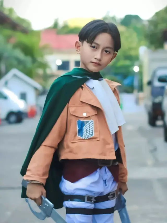 Dulu Pernah Viral, Ini 6 Potret Terbaru Bocah yang Mirip Levi Ackerman 'Attack On Titan'