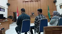 Fauziah, ibu dari Imam Masykur, meminta ketiga terdakwa pembunuh anaknya dihukum mati. Permintaan ini disampaikan Fauziah dalam sidang di Pengadilan Militer Tinggi II-08 Jakarta, Kamis (2/11/2023). (Merdeka.com/Nur Habibie)