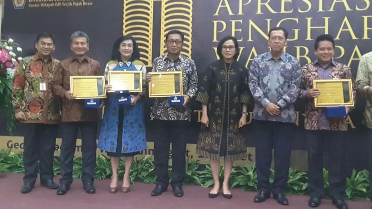 PT Pegadaian (Persero) meraih penghargaan dari Ditjen Pajak sebagai Wajib Pajak  (WP) yang berkontribusi besar terhadap total penerimaan pajak 2017.