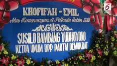 Cagub Jawa Timur, Khofifah Indar Parawansa menerima banyak ucapan selamat setelah hasil hitung cepat Pilgub Jatim keluar. Khofifah diprediksi berhasil mengalahkan Gus Ipul di Jawa Timur.