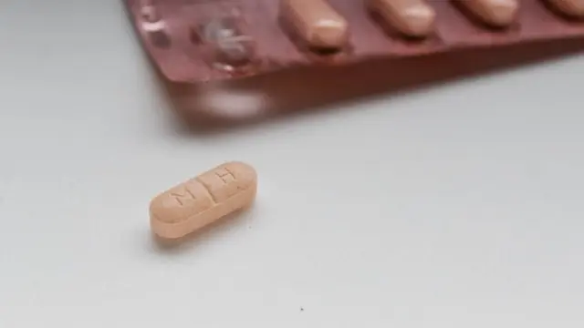 Ilustrasi obat-obatan