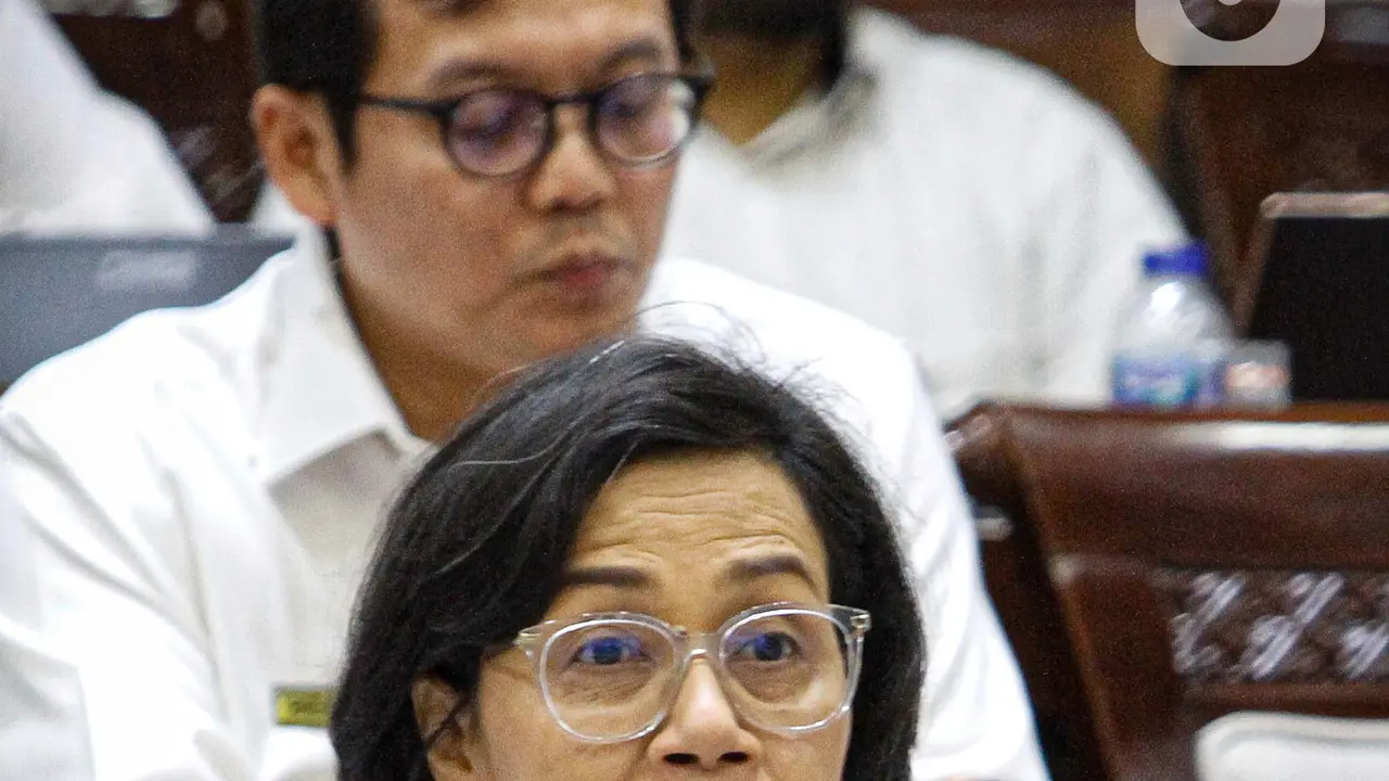 Bersama DPR, Sri Mulyani Bahas Anggaran Kemenkeu 2024