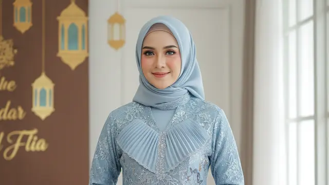 Gamis Batik Brokat dengan V-Neck atau Kerah Kipas