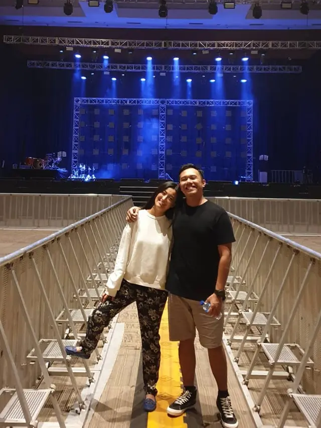 6 Potret Kebersamaan Chef Priscil dengan Kekasihnya Seorang CEO