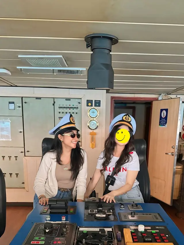 6 Potret Nadya Shakira Kekasih Adilla Dimitri, Kerap Disebut Mirip Dinda Kirana