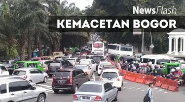 Bogor Dinobatkan sebagai kota lalu lintas terburuk kedua di dunia versi aplikasi Waze. Hasil survei ini membuat Wali Kota Bogor, Bima Arya Sugiarto kebakaran jenggot.