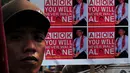 Di tempat yang sama, ada pula aksi unjuk rasa yang mendukung Ahok sebagai gubernur, Jakarta, Rabu (19/11/2014) (Liputan6.com/Johan Tallo)