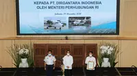 Kementerian Perhubungan secara resmi menyerahkan sertifikat tipe Pesawat N219 kepada PT Dirgantara Indonesia (DI). (Foto: Kemenhub)