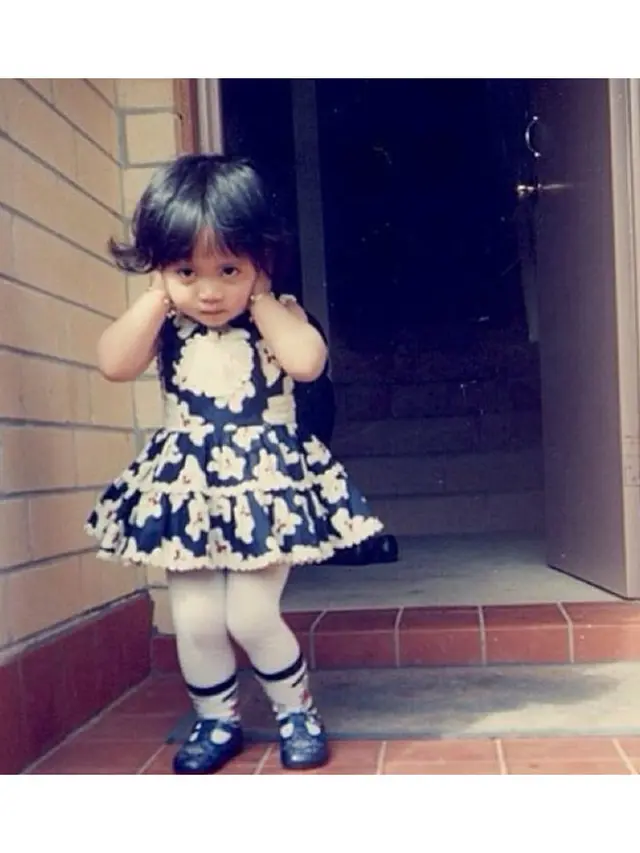 Unggahan Foto Jadi Sorotan, Ini 6 Potret Masa Kecil Rachel Vennya