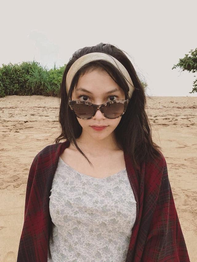 Enggak Kalah Cantik, Ini 6 Pesona Sinta Mutiara Bella Adik Indah Permatasari