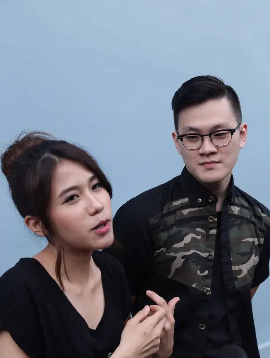 Pada awalnya tak terfikir oleh Gigi untuk menjalin kasih dengan Ruben. “Padahal dulu itu aku punya pacar,tapi setelah aku putus sama pacarku, aku memang berteman baik dengan Ruben dan akhirnya menjalin kasih”, jelasnya. (Andy Masela/Bintang.com)