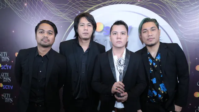 [Bintang] Armada (Grup Band Paling Ngetop)
