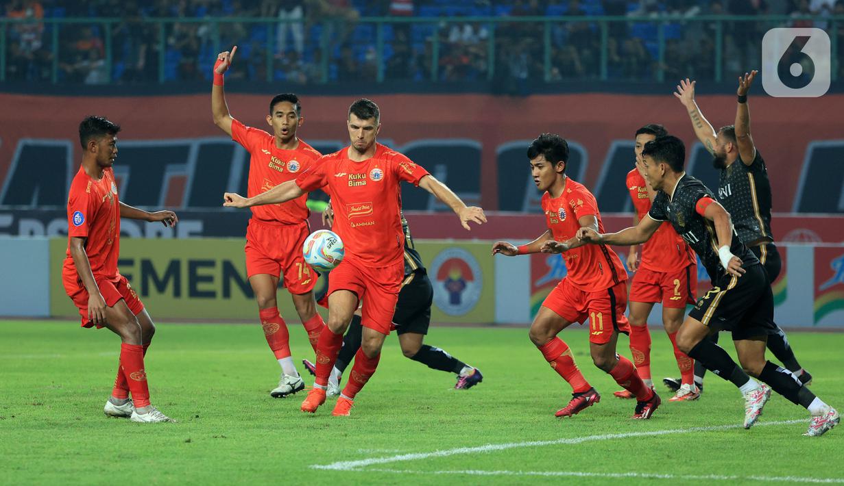 Persija Jakarta meraih poin sempurna setelah menjamu Bhayangkara FC pada pekan ketiga BRI Liga 1 2023/2024. Skuad racikan Thomas Doll ini menang 4-1. (Bola.com/M. Iqbal Ichsan)