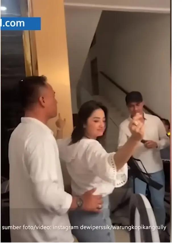 6 Potret Sosok Pilot Calon Suami Dewi Perssik, Diduga Mantan Kekasih Tessa Kaunang