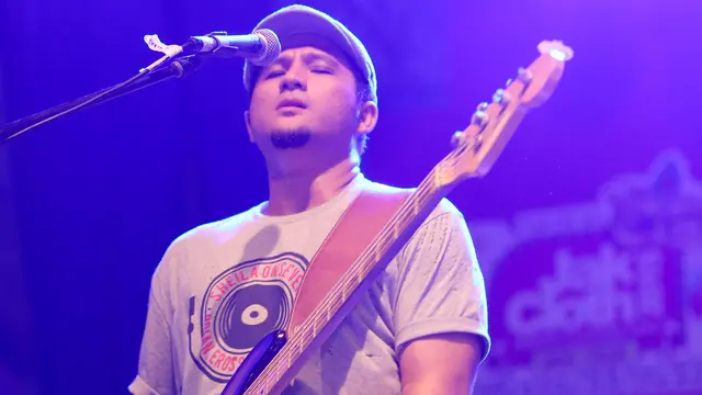 [Bintang] Adam Sheila on 7