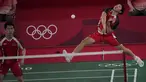 Kevin/Marcus menang mudah melalui dua gim dengan skor 21-15 dan 21-11 di Musashino Forest Plaza, Tokyo, Sabtu (24/7/2021). (Foto: AP/Dita Alangkara)