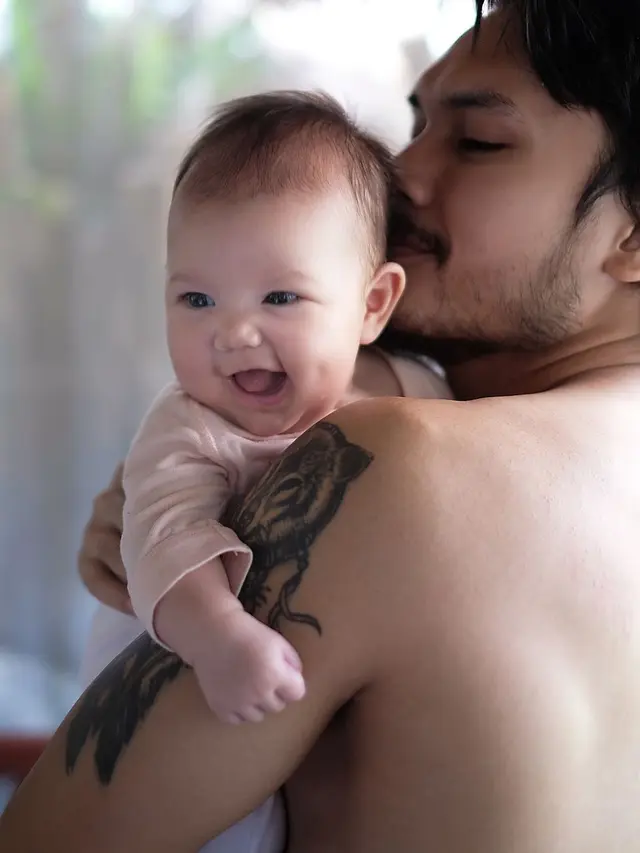 Randy Pangalila dan Blair Willow Pangalila. (Foto: Instagram @randpunk)