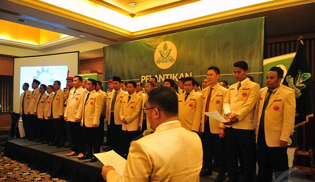 Pelantikan Pengurus Pusat Pemuda Muhamadiyah periode 2014-2018 di Jakarta, Selasa (23/12/2014). (Liputan6.com/Johan Tallo)