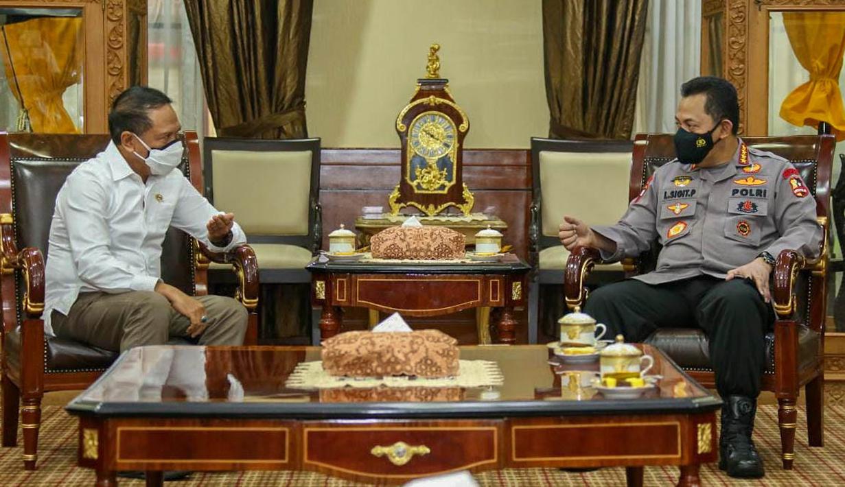 Penyelenggaran BRI Liga 1 juga akan terlebih dahulu dilakukan evaluasi selama tiga kali kegiatan. Jika hasil tidak berpengaruh terhadap laju penyebaran Covid-19, maka di minggu berikutnya akan ditentukan terkait dengan penambahan kebijakan-kebijakan lain. (Foto: Dok. Humas Kemenpora)