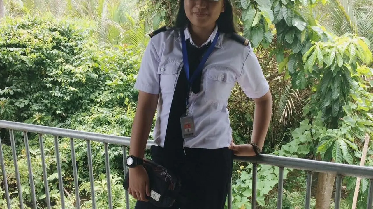 Rachel , calon pilot asal Balikpapan 